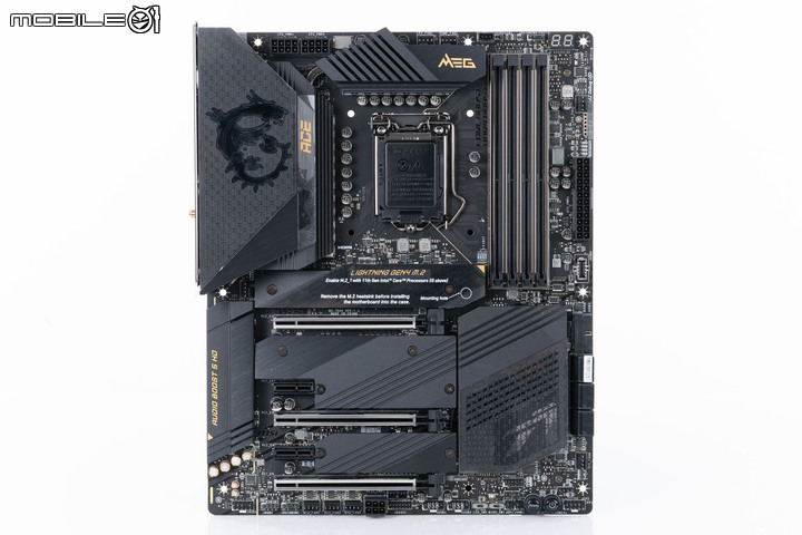 MSI MEG Z590 ACE 主機板開箱實測 以冷靜發揮效能的實力選手