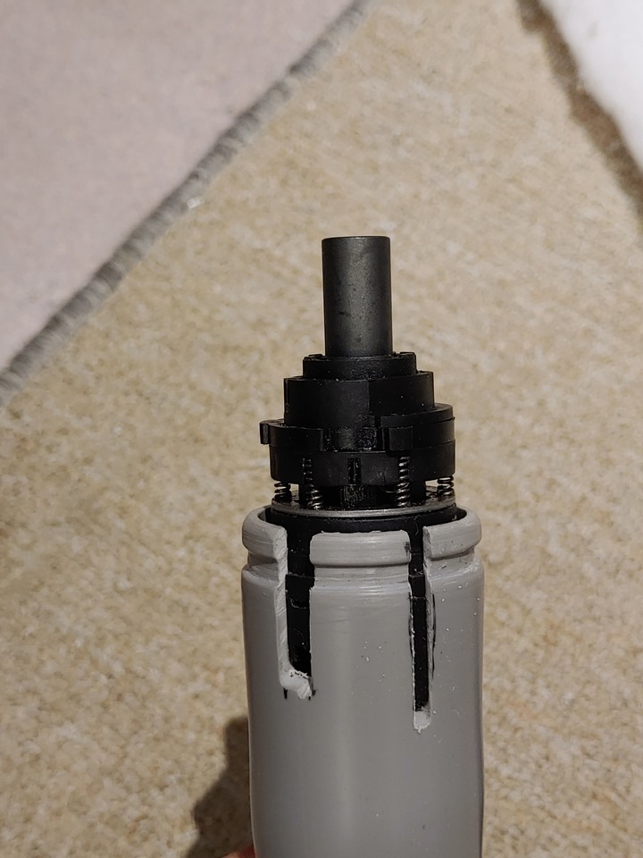 [分享] 用BOSCH GO 2代的馬達齒輪箱 改造 槍型電動起子