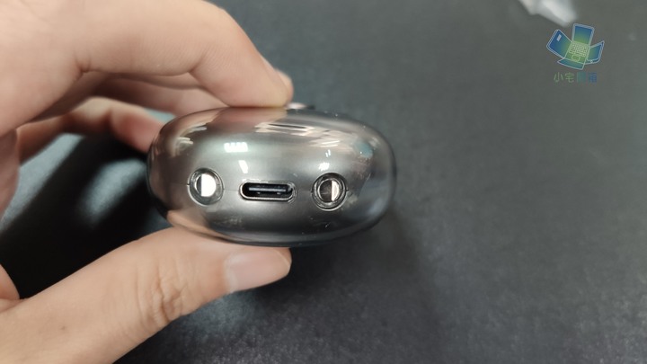【小宅開箱】真無線耳機也能亮起來，暢遊無線電競新世代－Edifier HECATE GM5 電競真