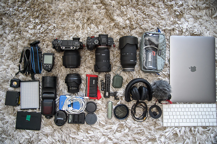 ThinkTank Photo Essentials Convertible 輕巧可變式攝影拉桿包！