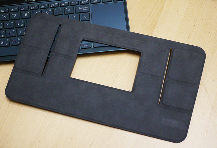 無限視野之ZenBook Duo UX482EA體驗（貳）：打打Switch看股票