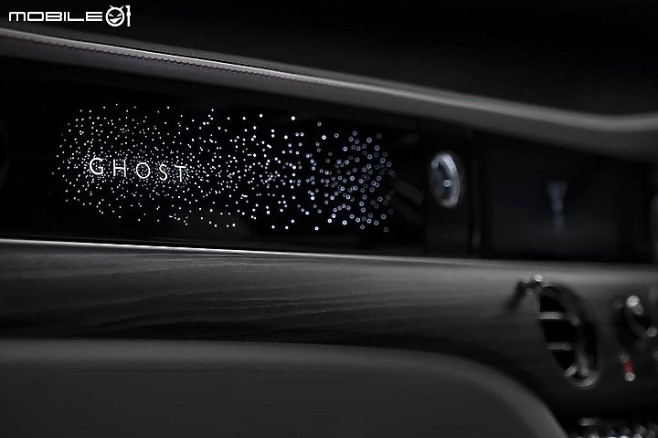 Rolls-Royce New Ghost試駕|凌駕於萬車之上,高度無可比擬!