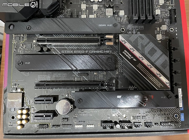 信仰規格兼具11代F好搭檔 ROG STRIX B560-F GAMING WIFI 開箱