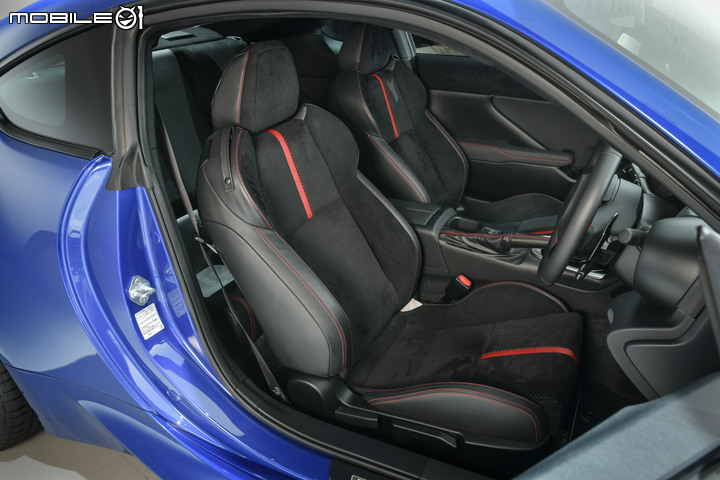 【海外情報】Toyota GR 86 / Subaru BRZ 聯袂發表,台灣市場今年底正式引進!