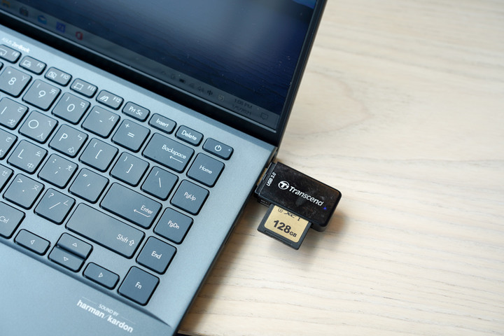 差點被風吹走的ASUS UX435EGL