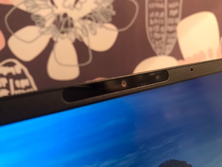 ZenBook 13 UX334 皇家藍小小惹人愛
