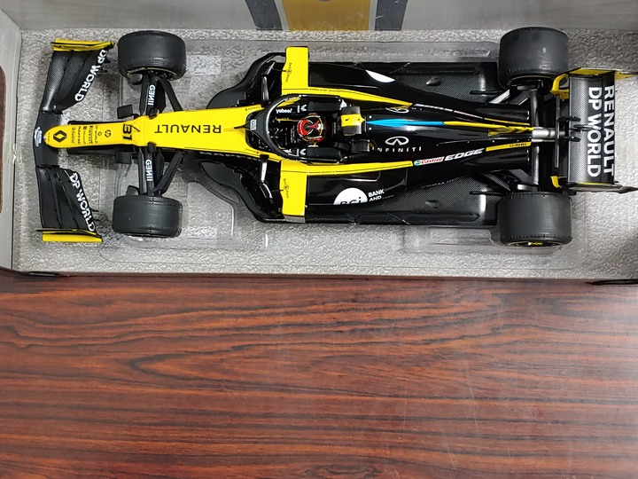 [開箱]Solido 1/18 Renault R.S.20