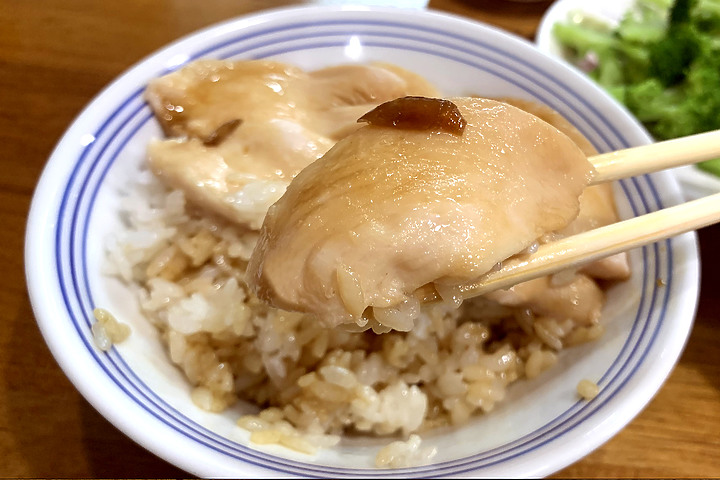 點我看大圖 新竹竹北|媽媽煮 火雞肉飯|這碗火雞肉片飯.讓我回到嘉義
