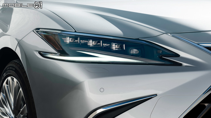 【海外新訊】Lexus小改款ES正式發表,乘坐舒適性與LSS+獲得強化!