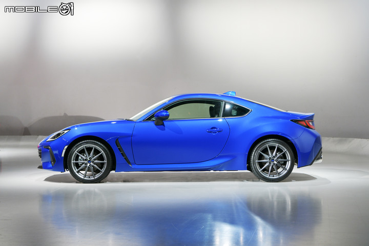【海外情報】Toyota GR 86 / Subaru BRZ 聯袂發表,台灣市場今年底正式引進!