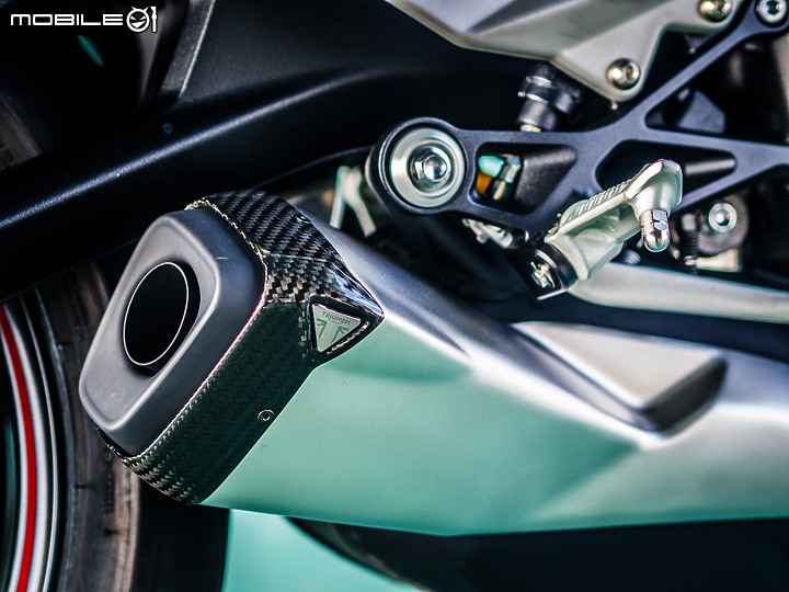 凱旋Triumph 765 RS 2021 (開箱) 第一次在01開箱
