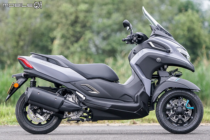 YAMAHA TRICITY 300 三輪重機獨家首試｜拿手戲是穩定 電控輔助駕馭更輕鬆