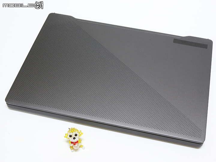 [猴猴看筆電] ROG Zephyrus G14 GA401開箱