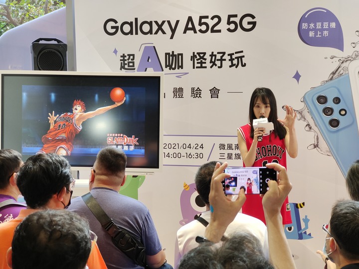 【旗艦規格下放！好玩の超值選擇】 SAMSUNG Galaxy A52 5G 實機上手體驗！