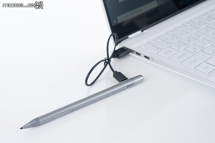 MSI Summit E13 Flip Evo 探索更多商務創造力