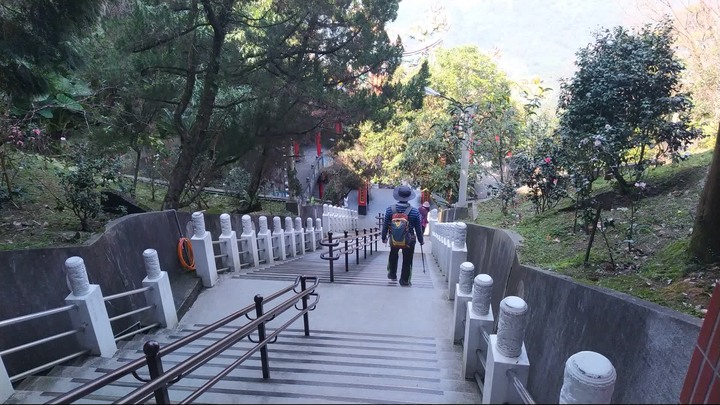 [樂山童盟] [新北中和] 外挖子山-南勢角山-烘爐地南山福德宮