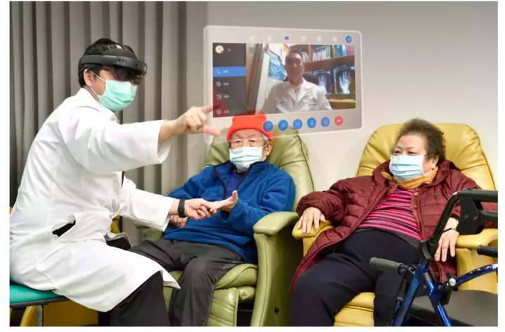 MR 眼鏡導入遠距醫療,天晟醫院用 HoloLens 2 打造全家整合醫療「最人性化的」服務
