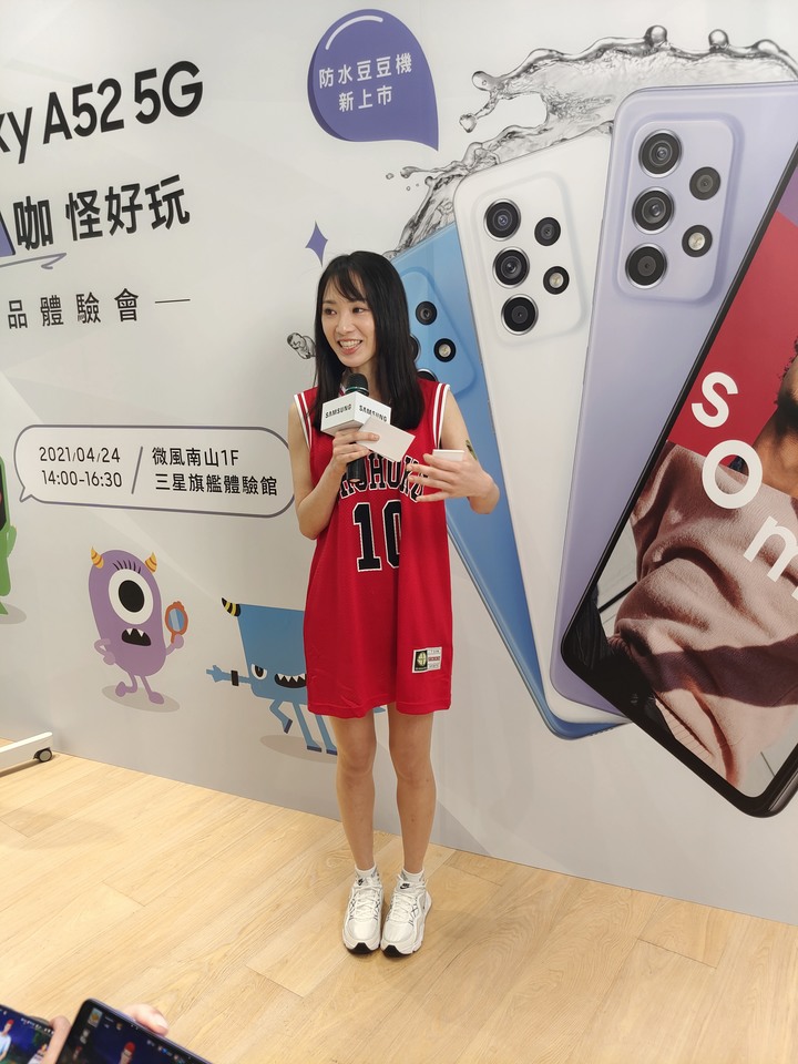 【旗艦規格下放！好玩の超值選擇】 SAMSUNG Galaxy A52 5G 實機上手體驗！