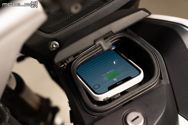 2021 BMW Motorrad R 1250 RT 試駕｜搭載 ACC 自動跟車，劃時代科技休旅登場！