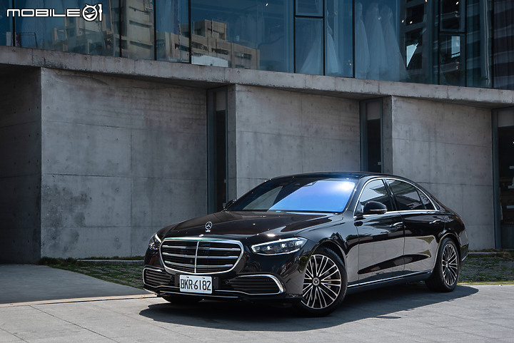 Mercedes-Benz S500 4MATIC L試駕｜智慧超乎想像，豪華標竿不容置疑！