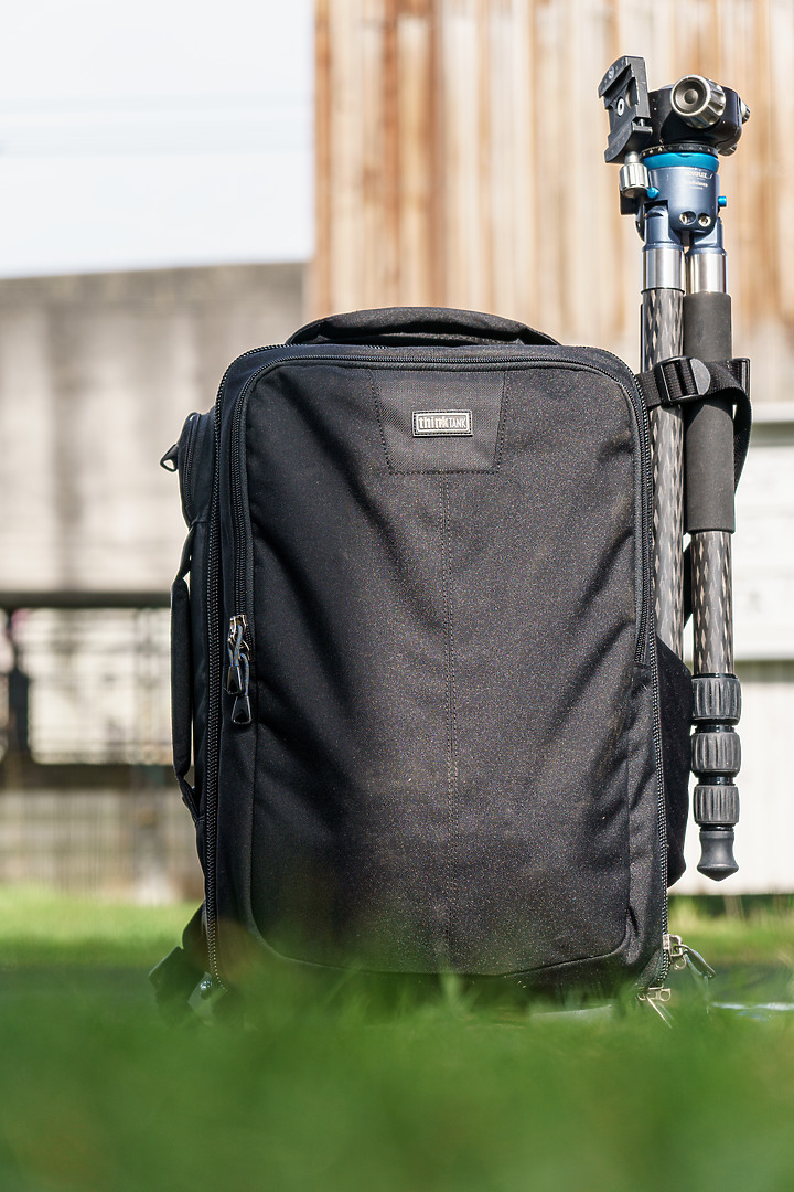ThinkTank Photo Essentials Convertible 輕巧可變式攝影拉桿包！