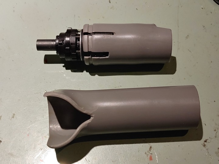 [分享] 用BOSCH GO 2代的馬達齒輪箱 改造 槍型電動起子