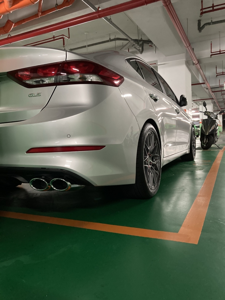 Hyundai Elantra 改裝避震器