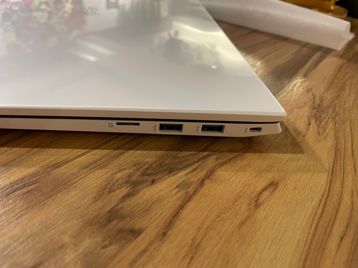 LG gram 17Z90P隨手開箱