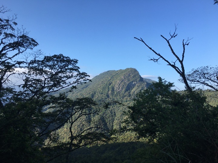 世紀奇峰-大霸群峰之旅