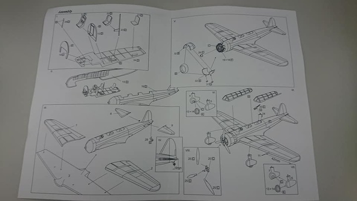 （開箱）少見的1/72二戰飛機模型！AML出品日本海軍九七式艦上偵察機（C3N1）