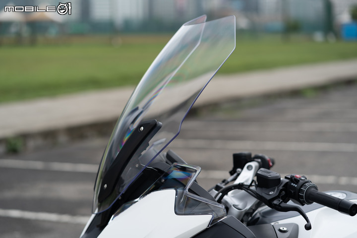 2021 BMW Motorrad R 1250 RT 試駕｜搭載 ACC 自動跟車，劃時代科技休旅登場！
