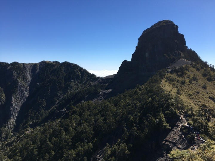 世紀奇峰-大霸群峰之旅