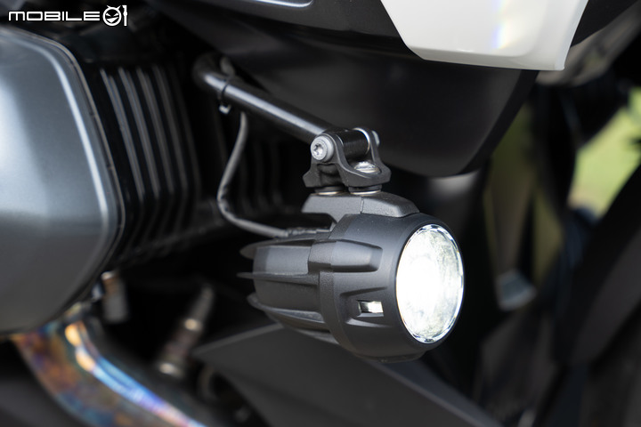 2021 BMW Motorrad R 1250 RT 試駕｜搭載 ACC 自動跟車，劃時代科技休旅登場！