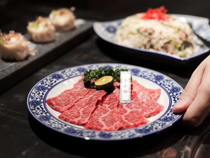 『台中燒肉推薦』墨妃家 燒肉，很難得吃到一家會懷念的燒肉🥩