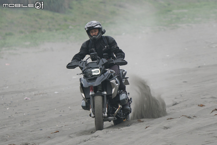 2021 BMW Motorrad R 1250 GS/GSA 試駕|帶你踏遍藍色星球的每個角落