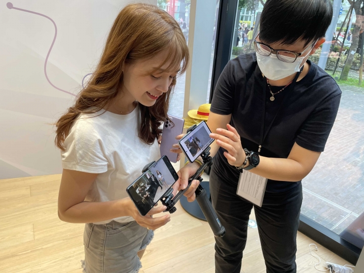 【超A咖 怪好玩！體驗Galaxy A52 5G 立刻晉級A咖】