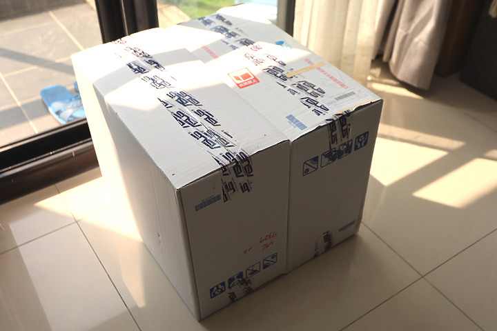 點我看大圖 桌遊控的TUF FX516