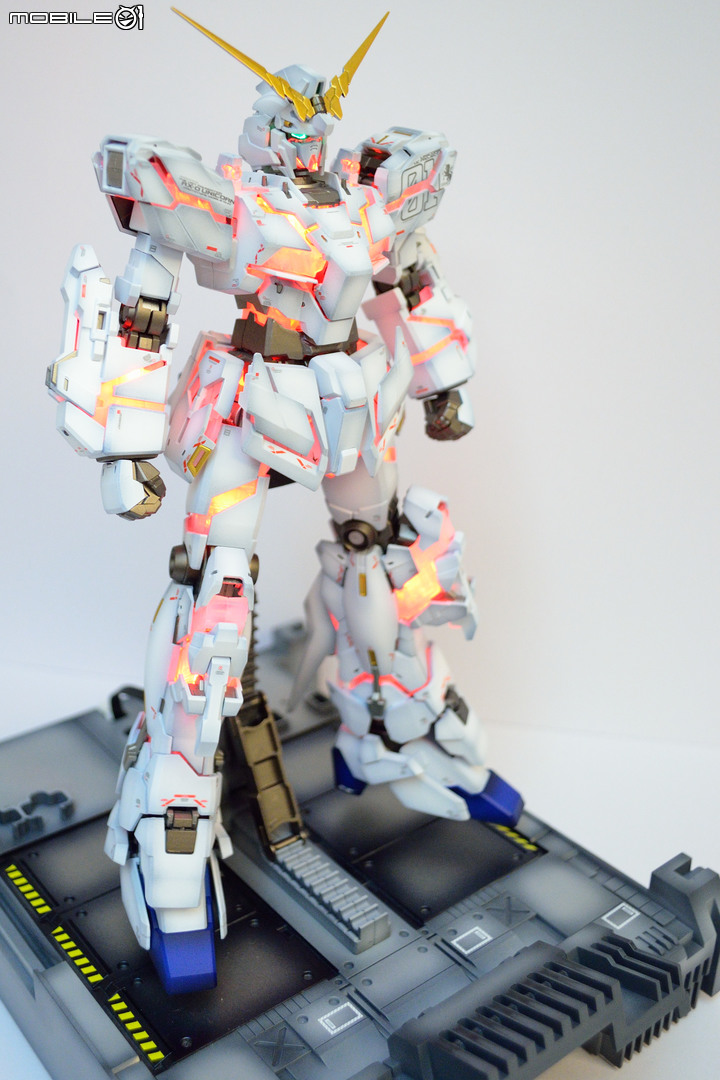 [作品分享］BANDAI MGEX 獨角獸《機動戰士鋼彈UC》Unicorn Gundam Ver.Ka, 1/100 組裝完成品