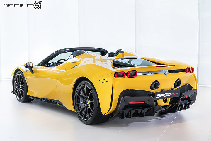 【國內新訊】Ferrari SF90 Spider 2,625 萬元起正式登台,千匹馬力之敞篷油電超跑!