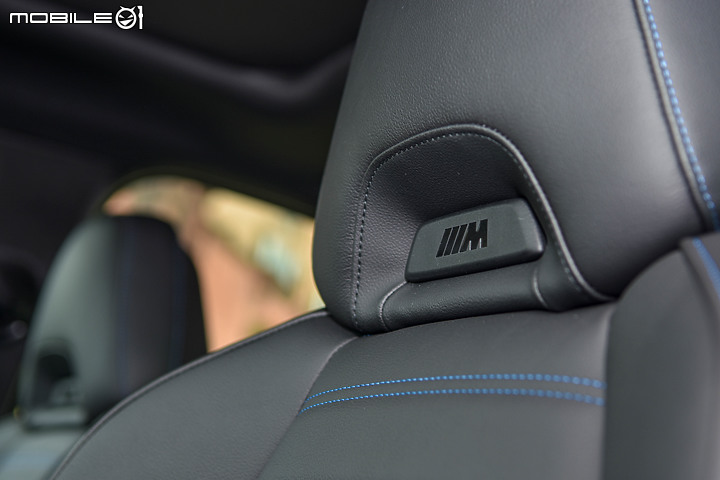 BMW 330i Midnight 夜型版試駕 │ 烈日同樣精彩,格調與超值同時享有!
