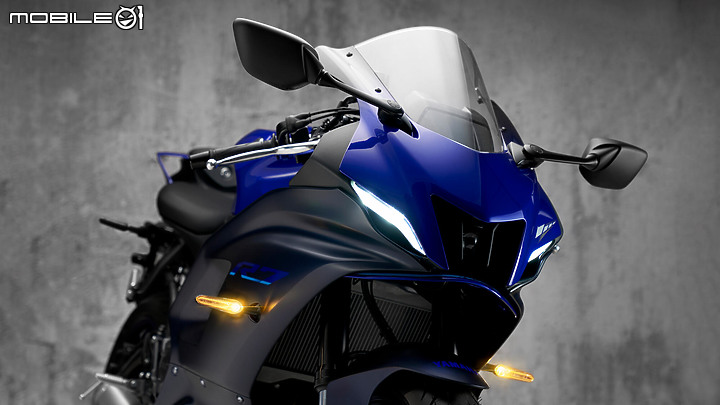 【海外快訊】2021 YAMAHA YZF-R7 正式發表！公路與賽道都是 R-DNA 的天下！