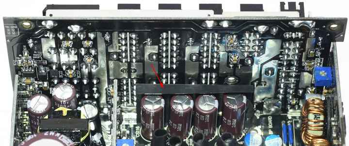 be quiet! DARK POWER 12 1000W鈦金全模組化電源開箱