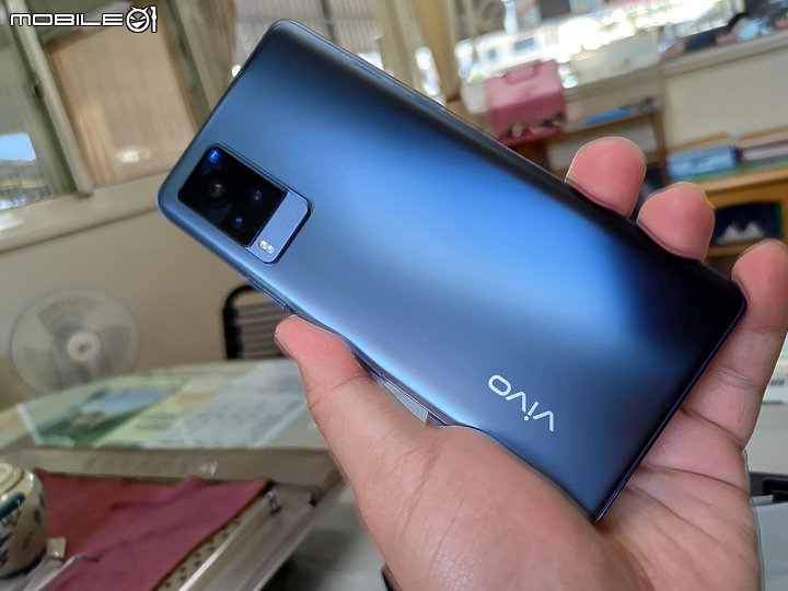 我們的故事 存在一個需要密碼的vivo X60Pro