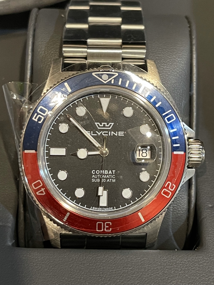 「開箱」DROP + GLYCINE combat sub “SODA” Special Edition watch