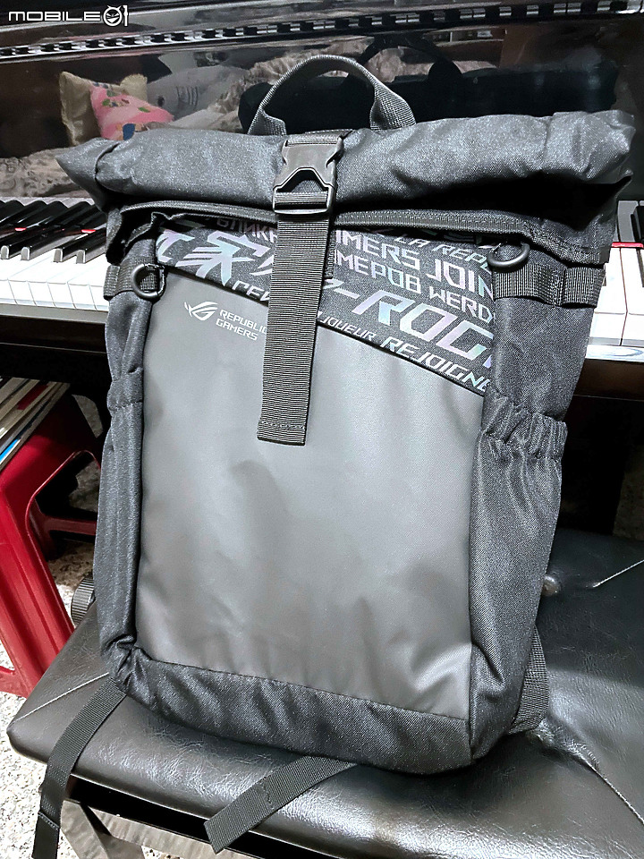 點我看大圖 因防疫要遠距教學, 既然買到了 ROG Zephyrus G15 那就來開箱吧!