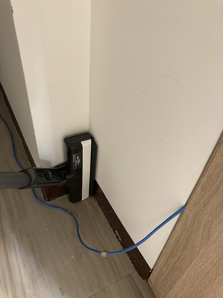 從有線進化到無線| 完美配重的Panasonic MC-BJ990無線吸塵器，還我一整天美麗心情