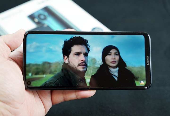 意外來的Nokia 8.3心得,夜拍驚艷