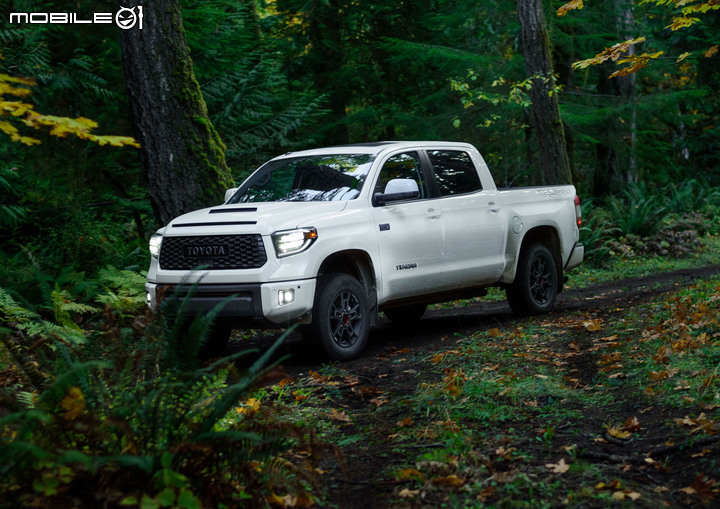 【海外情報】終於要大改款了,Toyota公布大改款Tundra車頭預覽照!