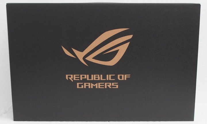 能文善武的輕薄筆電 ASUS ROG Zephyrus G15 GA503QM 月光白開箱