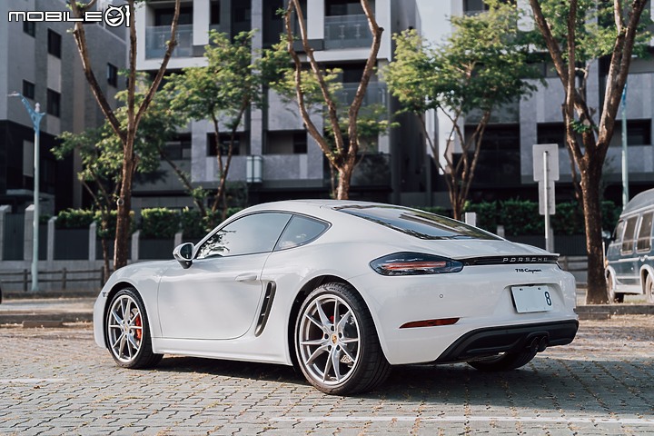 點我看大圖 Porsche 718 Cayman 2021 開箱分享